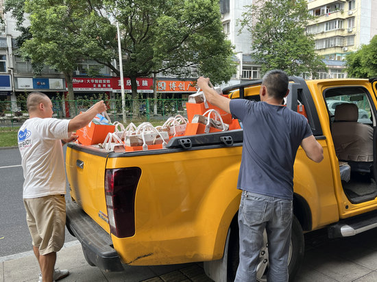 1726295018510959.jpg 05.jpg